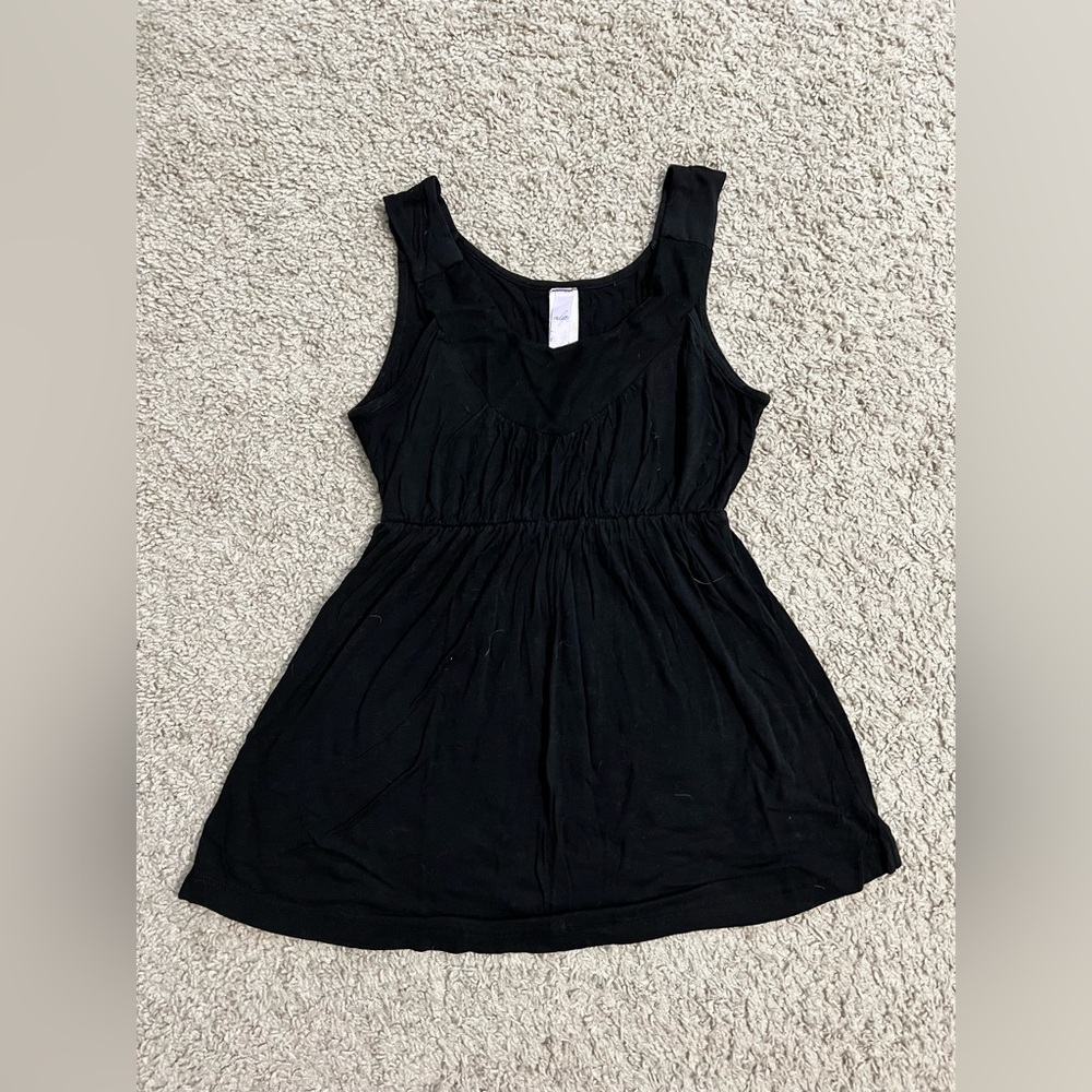 Tank Top Bundle - Picture 2 of 7